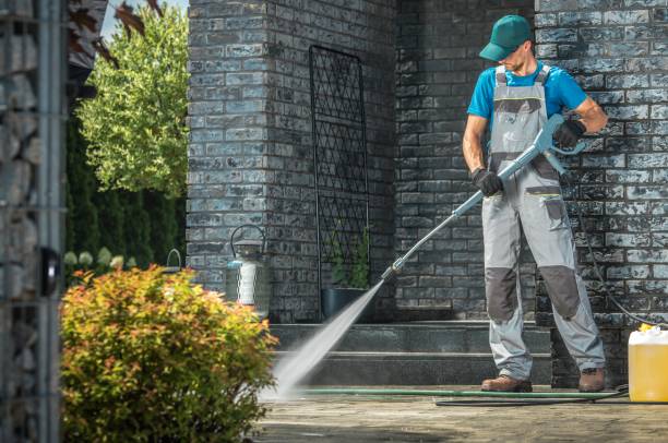 Best Gas Station Cleaning  in Calcium, NY